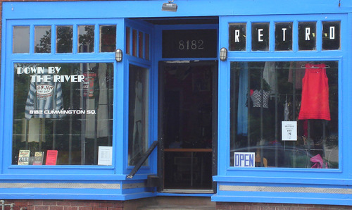downby_theriver's profile picture. Niagara's newest second hand store. Funky clothes, accessories, vinyl & collectibles