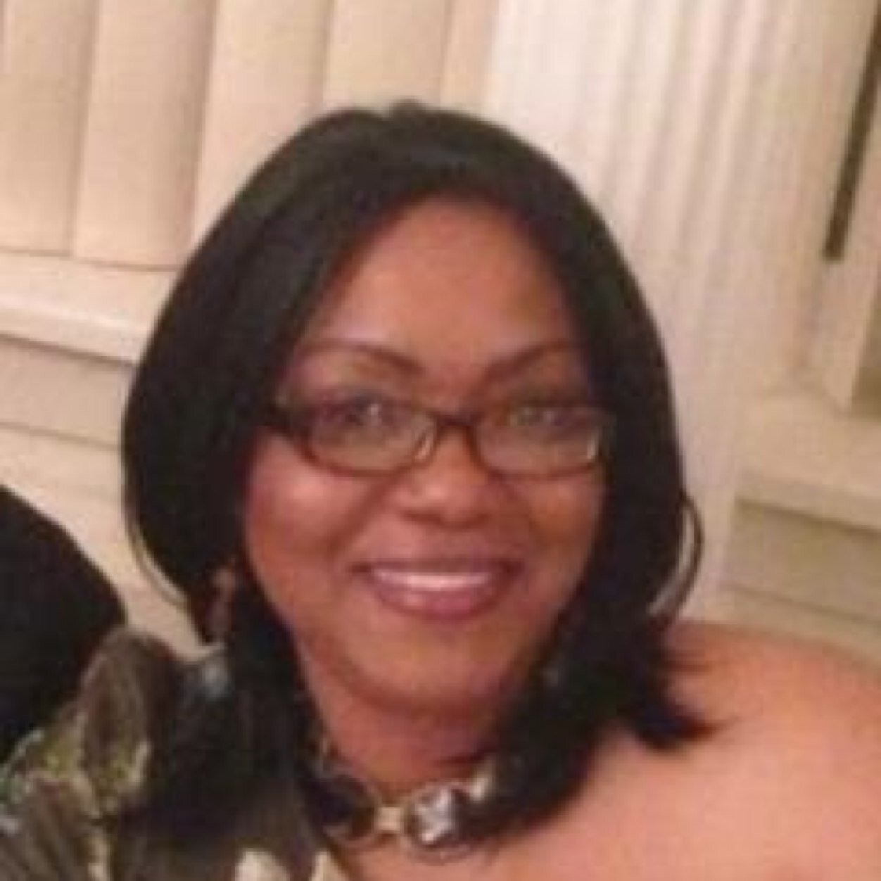 phoebegreenfiel's profile picture. 