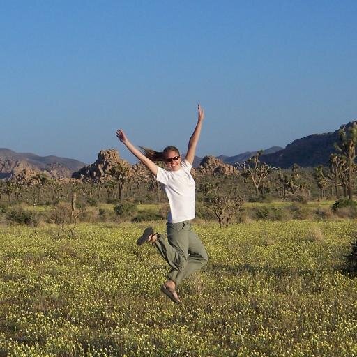 FitLifePursuits's profile picture. Join me in life's adventures! KEEPTIGHT® Girl. #FitFluential #sweatpink