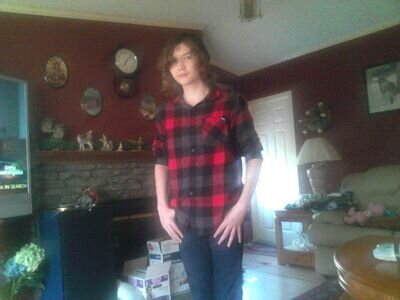 Skating,Drumming, and playing Video Games is my life my gt is SLipkN0tkiLLS75 if you wanna play some gta