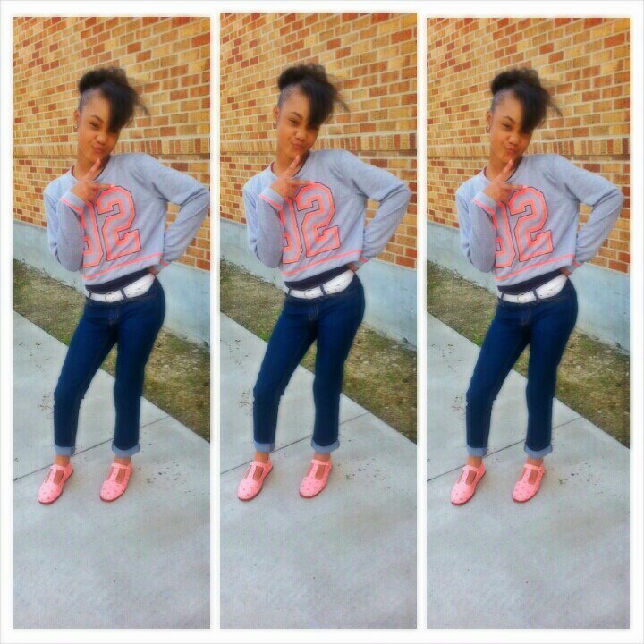 thє thíngѕ u hєαr αвσut mє cudd вhє truє вut thєn αgαín ít cudd вhє fαkє juѕѕ líkє thє lít gurl thαt tσld u