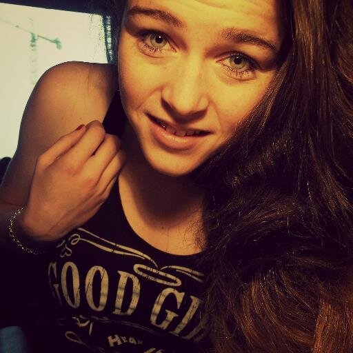 Moutonorange12's profile picture. 