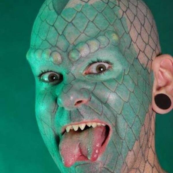 eliguanomacho's profile picture. estudioso, inteligente, simpatico, no aburrido,etc