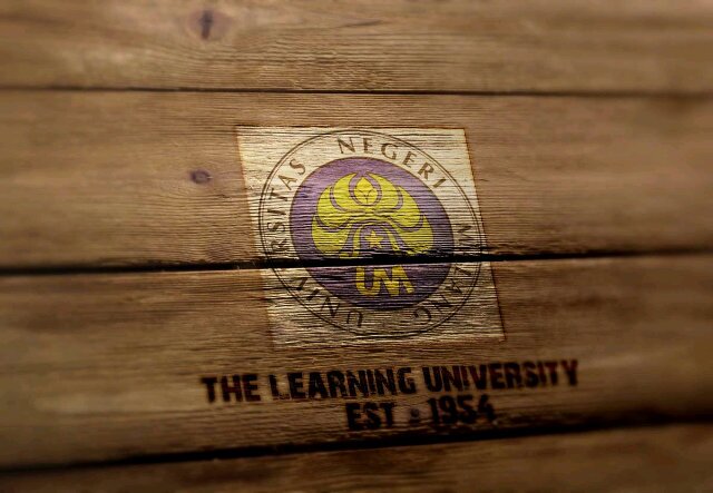 ayas_um is brand of clothing company and dedicated for state university of malang (UM), for other information just contact 085791313471