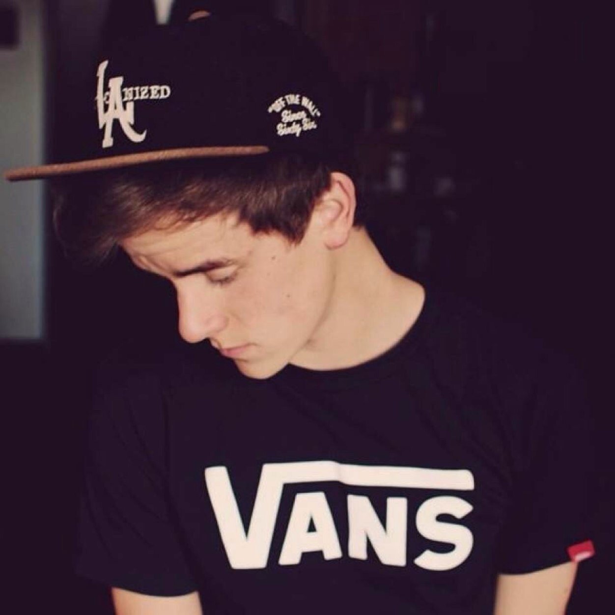 frandomember's profile picture. proud member of the frandom