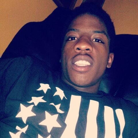 #Focus On Money  Bitches Get Ignored ✌✌
*SELFMADE Nigga 
R.I.P Romie Gang 
Free Tae Tim Rio Jmoney B & Kdogg 
Real Niggas Coming Home Soon