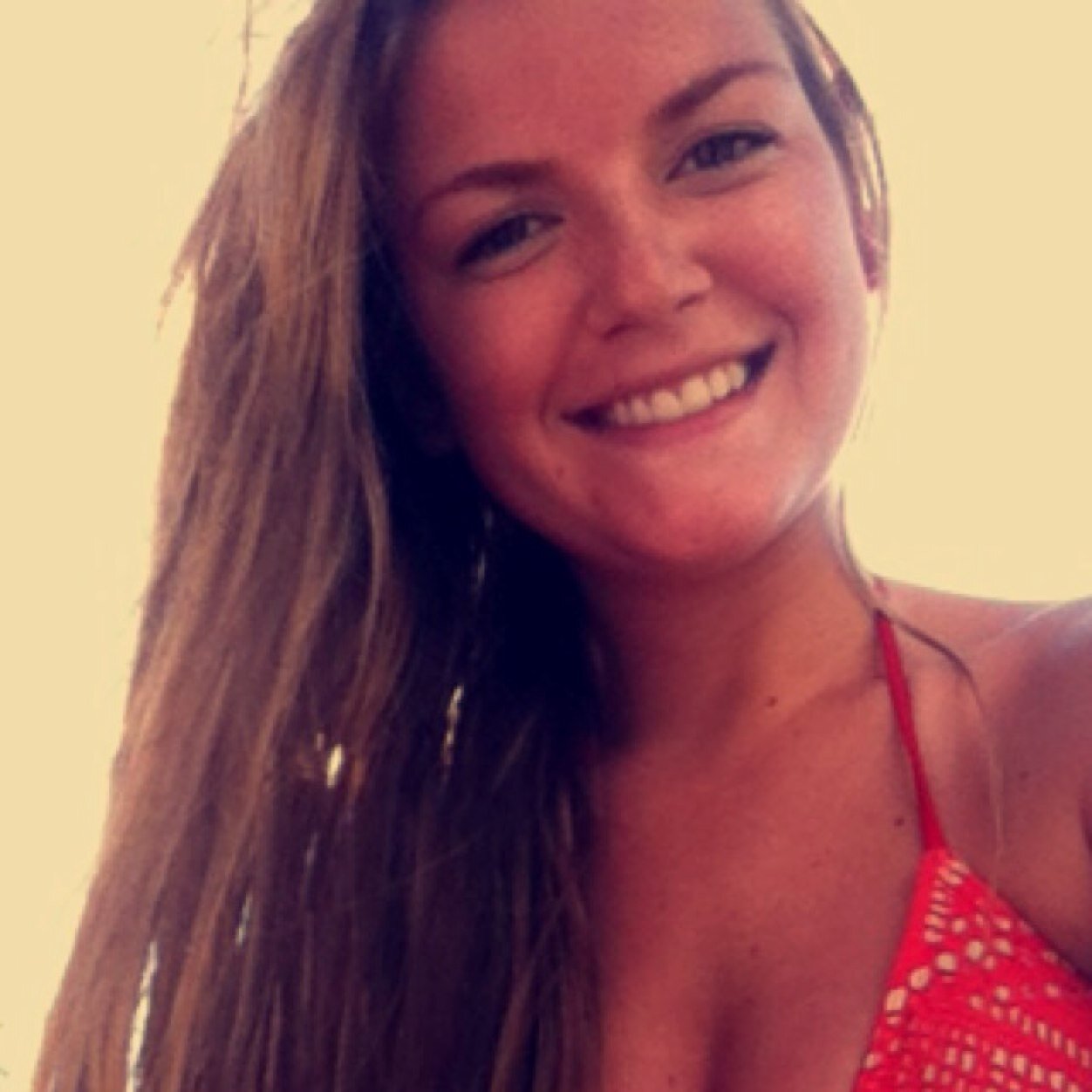 LillianBentley's profile picture. just let the lovin' take ahold -sublime