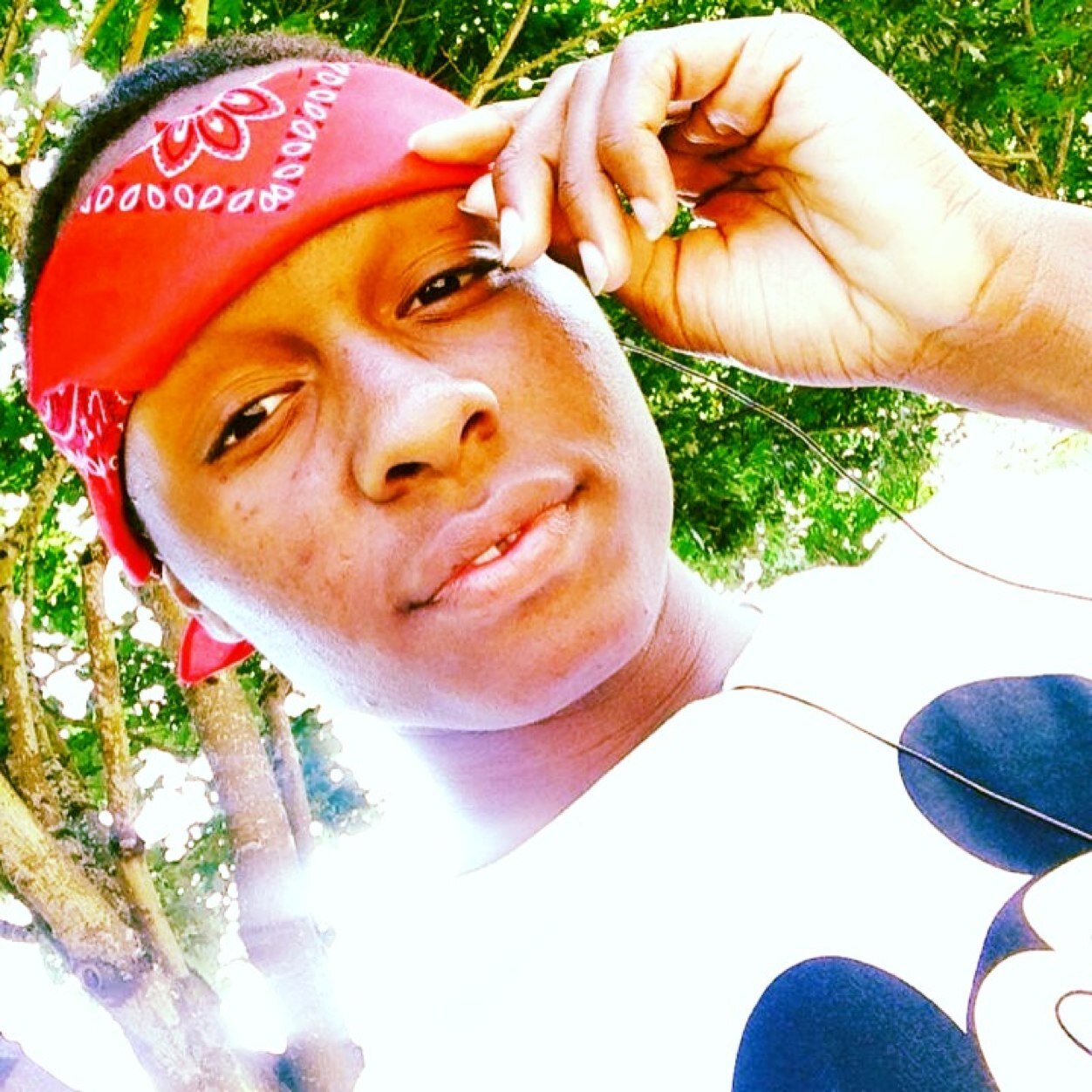 Follow me an ill follow bac