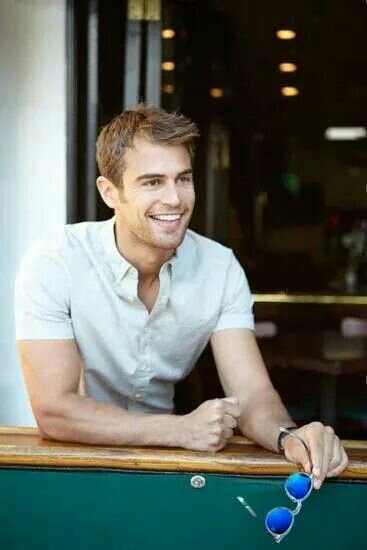 hey @California_zoe diverget and frozen rule theo james is sooo hot