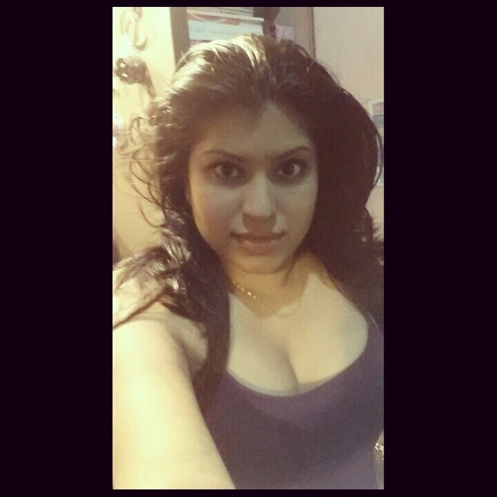 rdbharat's profile picture. simply short and sweet.. love hanging with my girls... judged by many but i am very down to earth.... one love n love kids