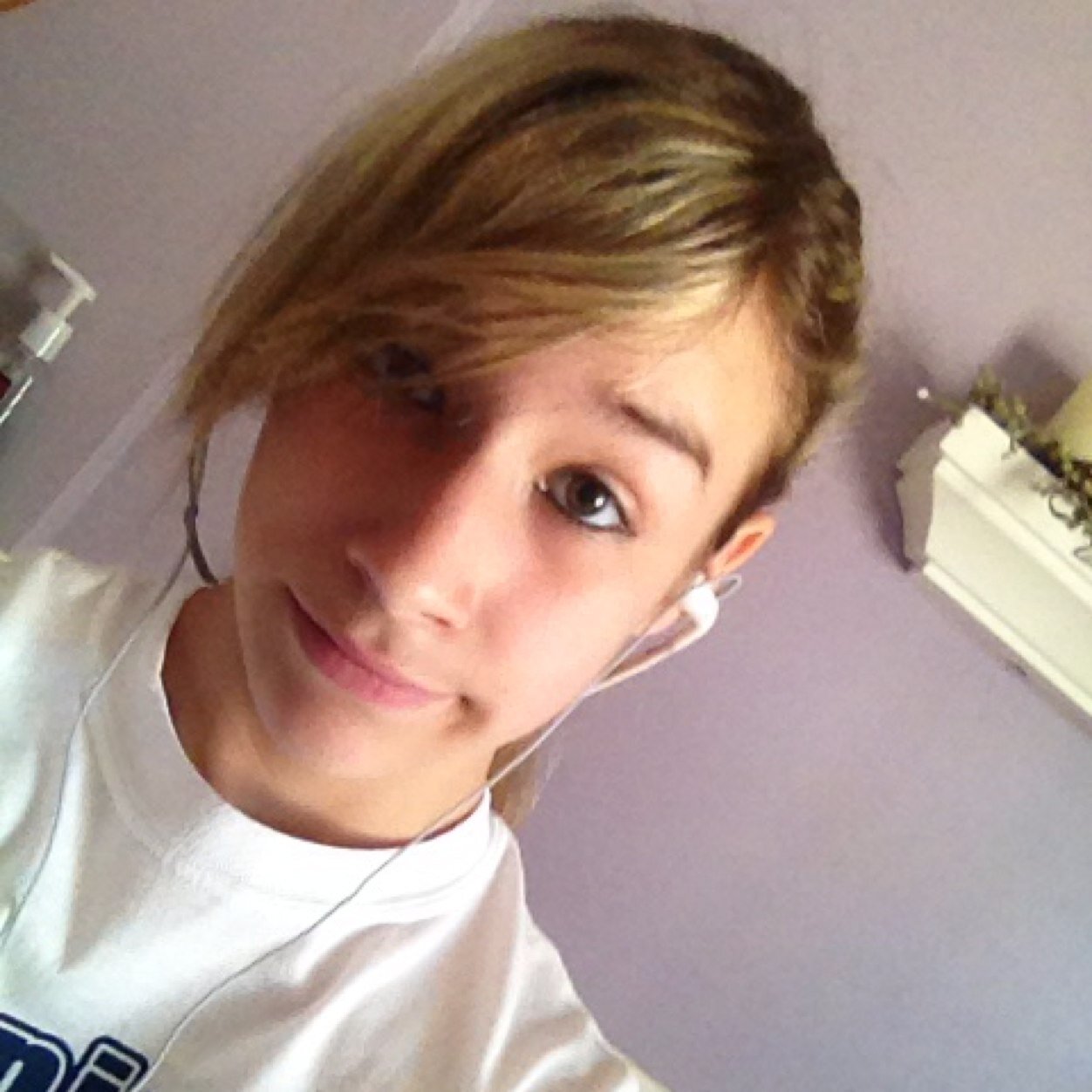 Tazisdaboss's profile picture. Hey i loves Taz and this is my third account because i kinda forgot my users and passwords on my others so Hi Taz