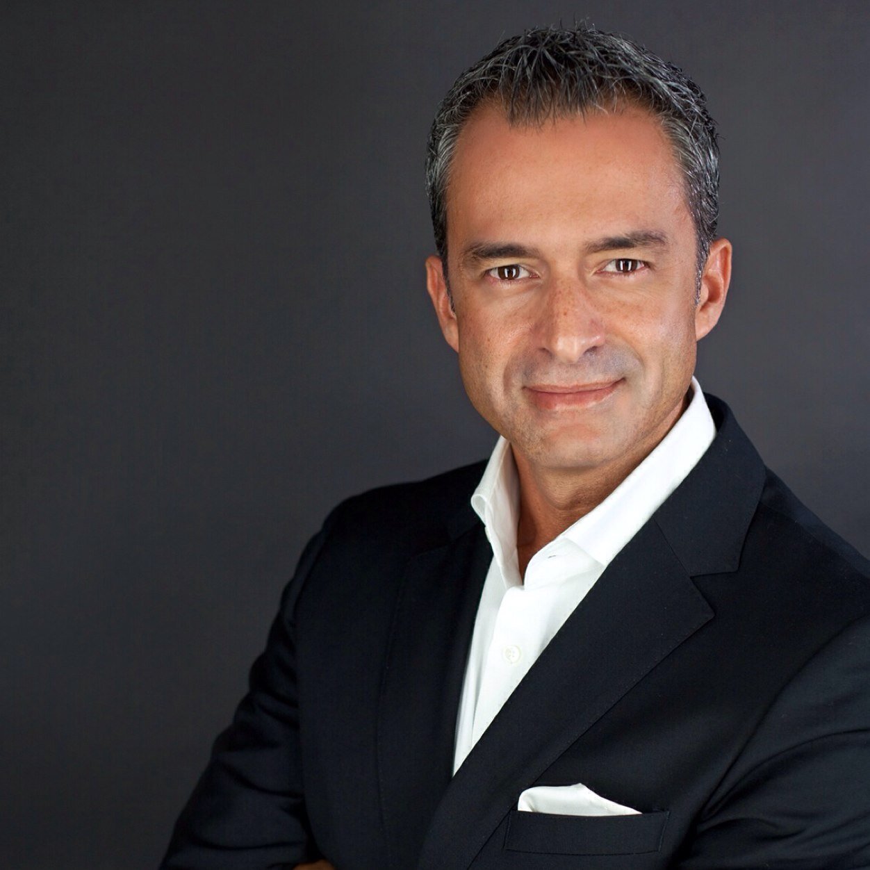 back2health's profile picture. Dr. Ali Akhavan is the Owner and director of the Vancouver Spinal Decompression Center and Grande Chiropractic Inc.