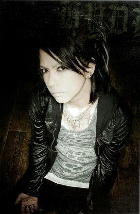 hyde_666_kaz's profile picture. L'Arc～en～Ciel、VAMPS、Acid Black Cherry大好き