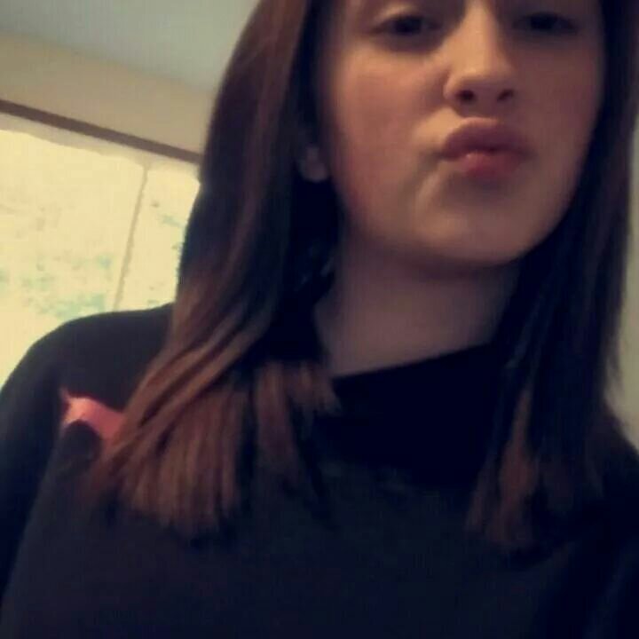 Single .. But forever taken by someone i cant have .. ✊
