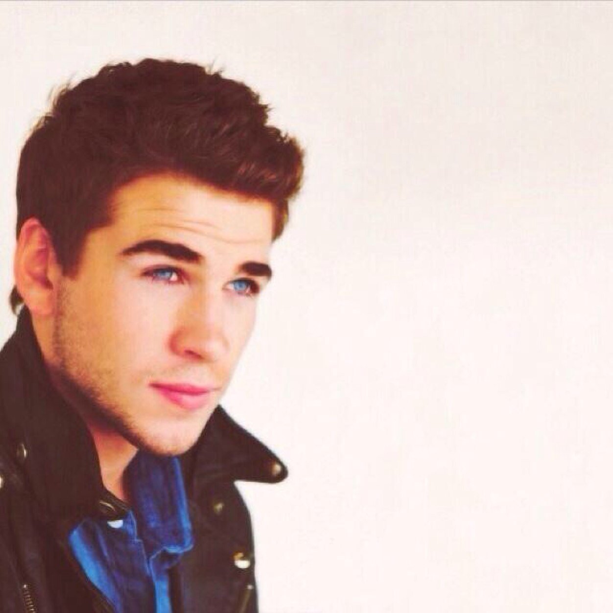 Hot spot daily is a place where you get some serious eye candy if you know what I mean.