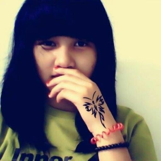 anak gadisnya papa mama ;;) | mas T.B.B :* | instagram : auliaputri41