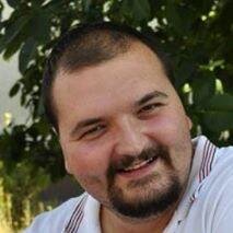 theon183's profile picture. Hungarian financial assistant. Huge Vikings, Cubs, AC Milan athletics and weightlifting fan.