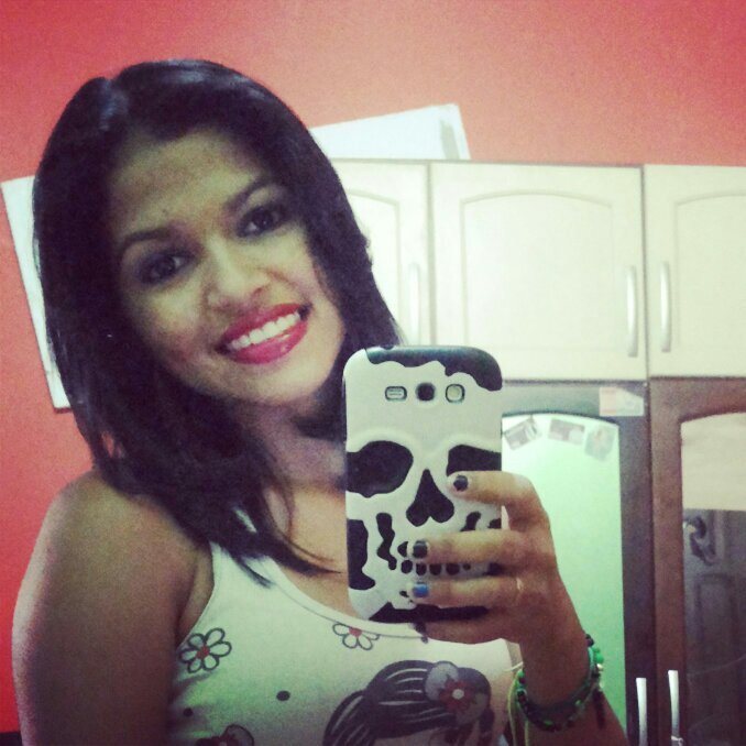 O que o vento leva, o tempo traz de volta, e o que ele não traz é pq não era bom o suficiente pra te fazer FELIZ  ♥