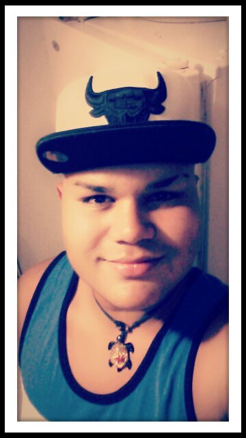 Faceboock: Bryan Perez  Kik: ShortyBryan  Snapchat: shorty_pro  Instagram: el_shorty_  Single ✌           Humilde ❤