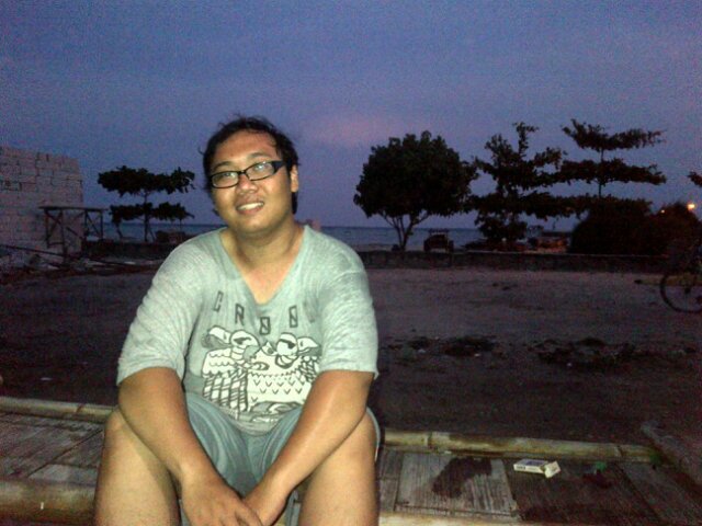 powpow1692's profile picture. Walk alone | 081284225449 / 29A9A431