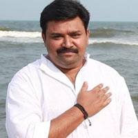 I am Gobinath Chandran (Tamil:கோபிநாத் சந்திரன்) (born 4 July 1975), an Indian television anchor, Radio Jockey,journalist,reporter,news reader,entrepreneur.