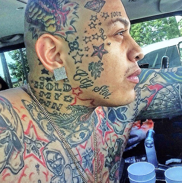 FOLLOW ME ON INSTAGRAM DFLORES_CITYSTAR FOR BOOKING D.FLORES_702@yahoo.com