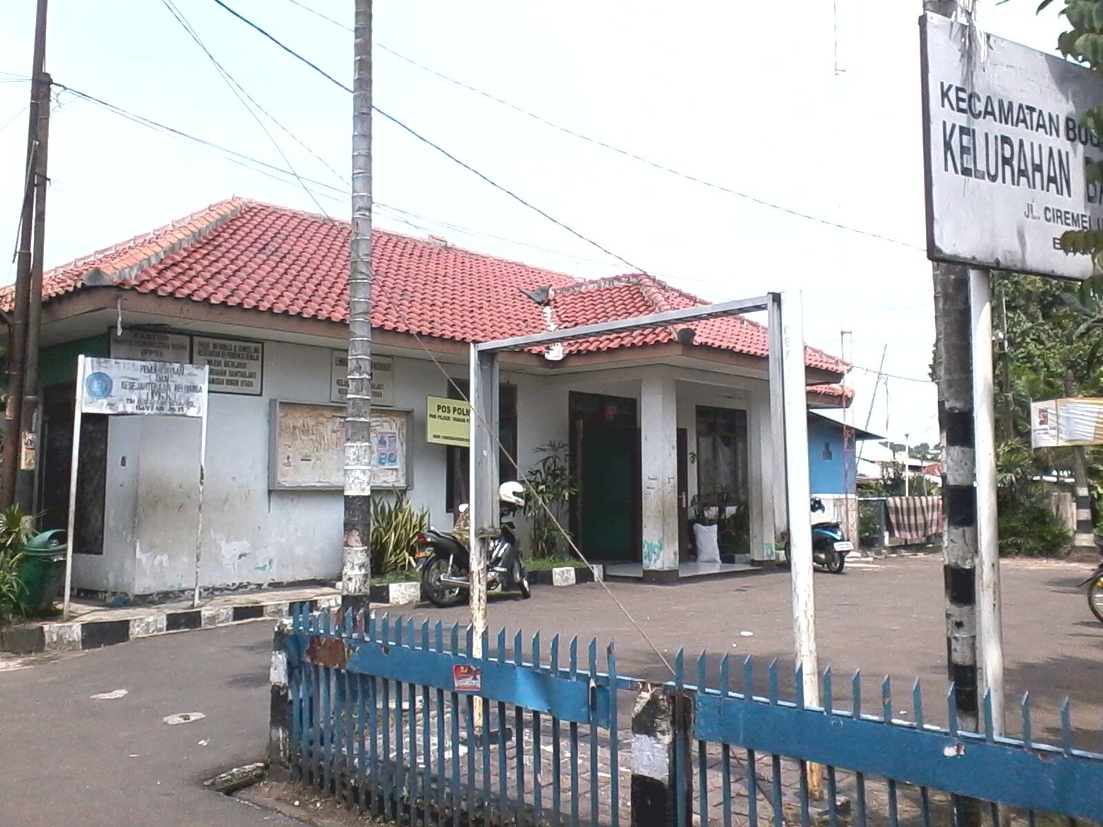 bantarjatibout's profile picture. Akun Kelurahan Bantarjati Pemerintah Kota Bogor.
http://t.co/GkuJqBaw3X