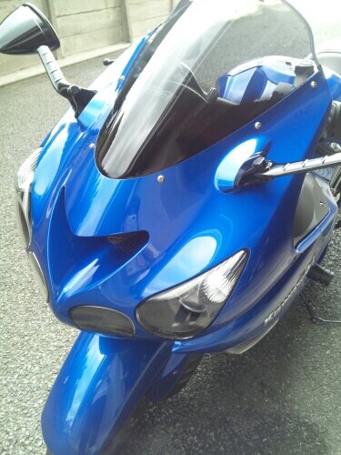 Kawasaki__ninja's profile picture. 小さいのに気合いで大型Bikeに乗ってる