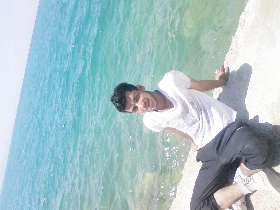 FilthMurat's profile picture. oqrenciym yetmez mi:)