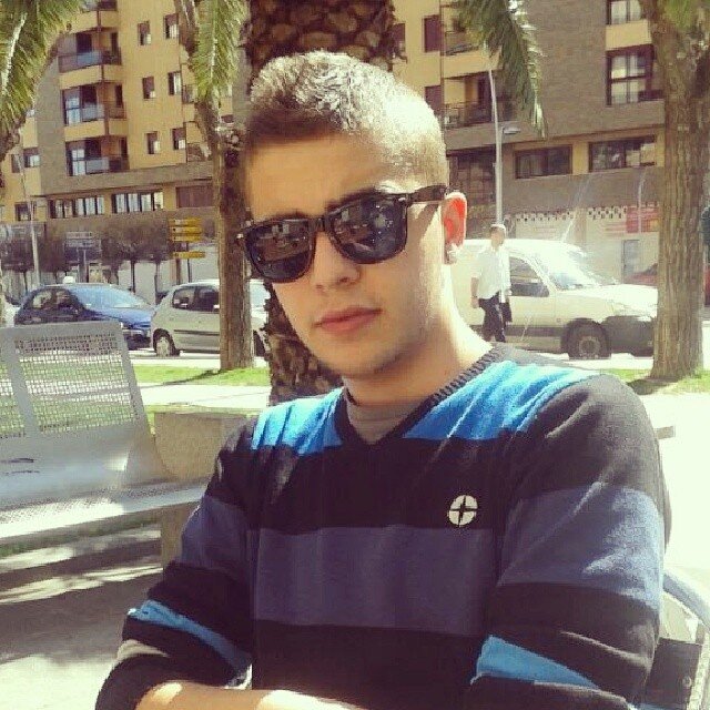 Manager de @toxusofficial a parte de fan N°1y promotora de su tuenti de fans:FansOficial Toxus