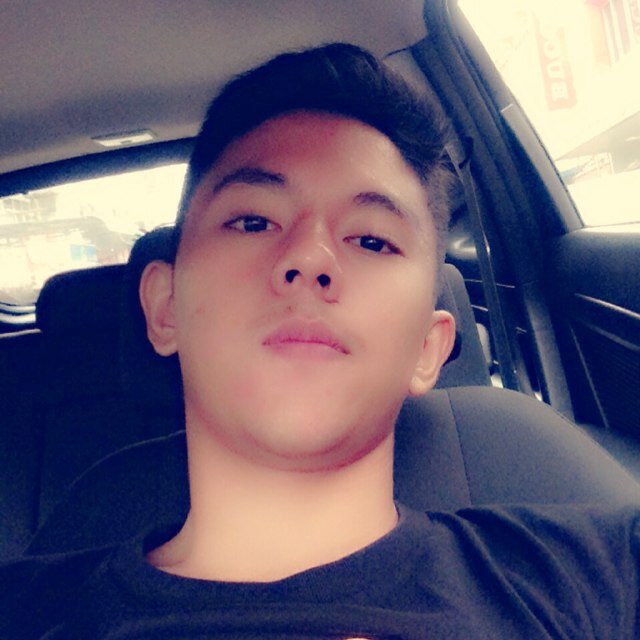 AufaaAthoM's profile picture. 