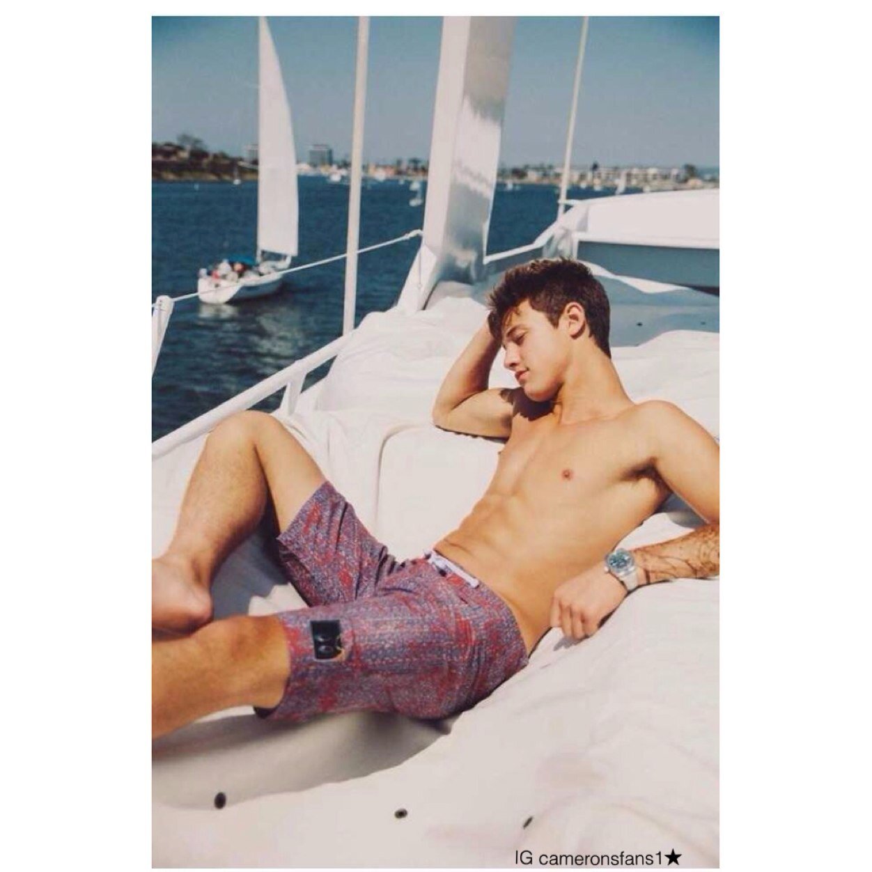 Hey guys, If your a fan of MR dallas follow me. Instagram - cameronsfans1