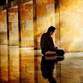 ''Cinta merupakan sumber kebahagian dan cinta terhadap allah harus di pelihara dan di pupuk,suburkan dengan shalat serta ibadah yang lainnya''