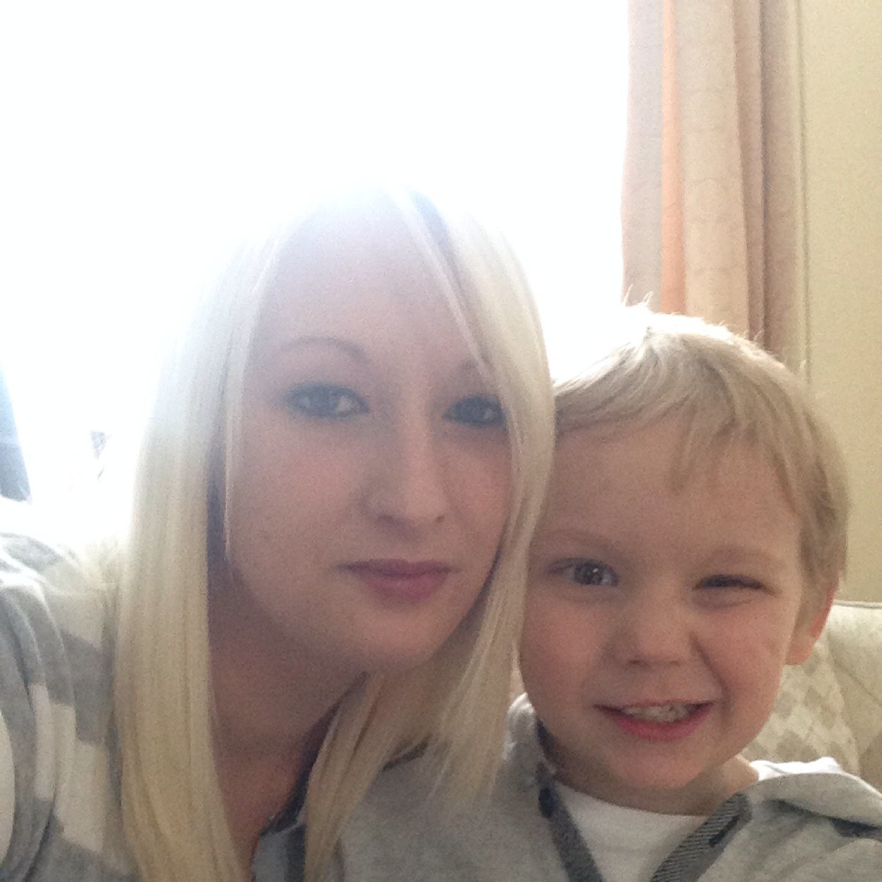 Im 23 a fully qualified nail technician at belle nailz (on facebook) i have a gorgeous fiance and son who i Love so much Xxx xxX