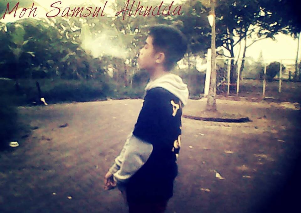 Love is simple, it's complicated nyari his girlfriend       ('• _•')