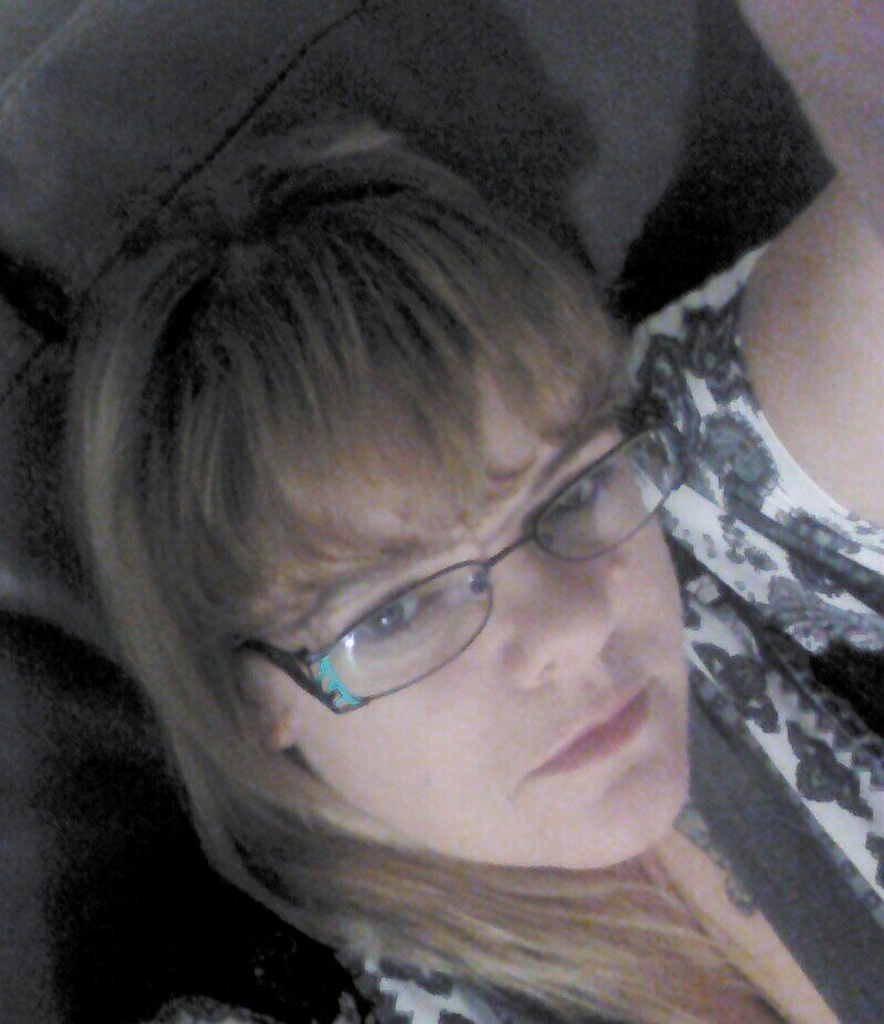 dontnvus's profile picture. 