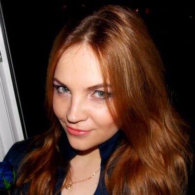 Хочу общаться естественно. В жизни я довольно интересная. Живу в замечательном городе. Мне нравится разговаривать на разные темы.