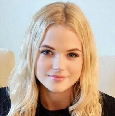 The nightmares don't go away. {THG-RP} || FC: Gabriella Wilde ||