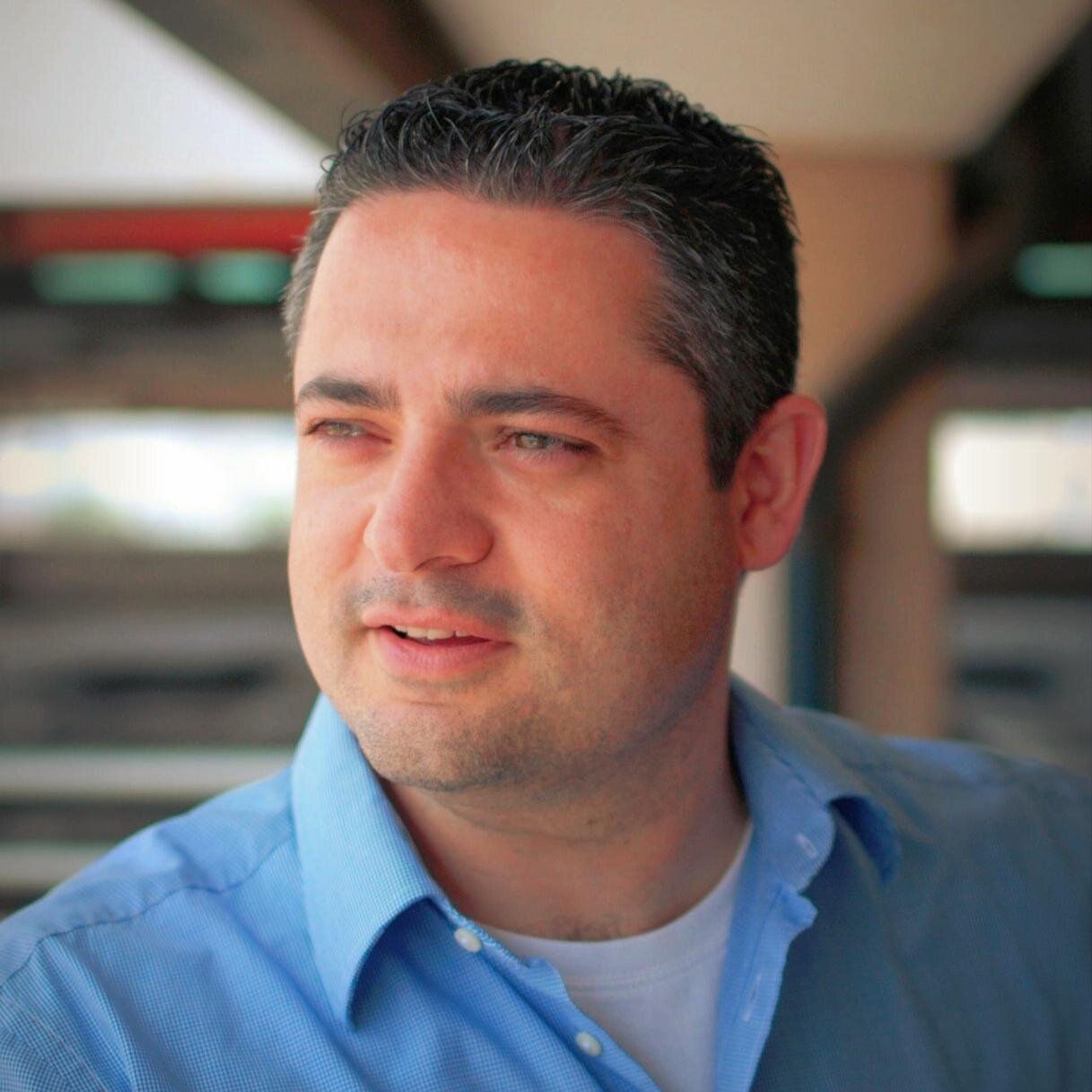 MoniGivol's profile picture. Security, Comedy, Martial Arts in no particular order