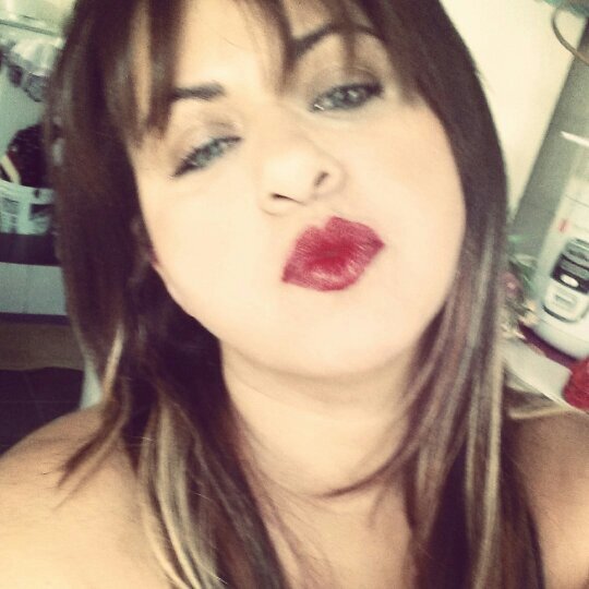 É sorrindo que eu levo a vida.