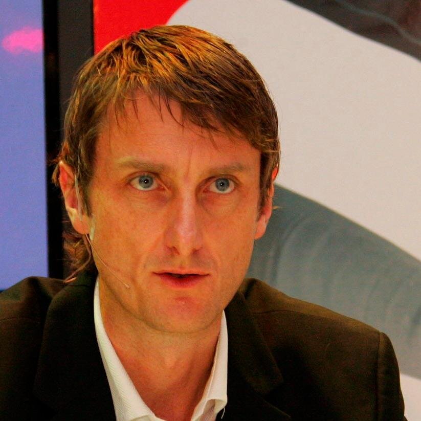 Comms @SportandRights, ex-FIFA, BBC. Spurs fan. Dad to Bill and Ben. Views my own.