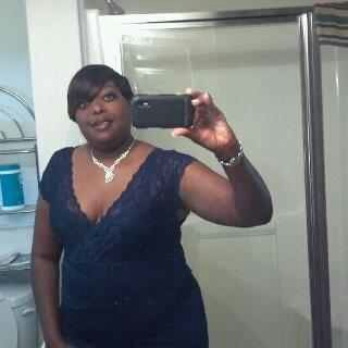 sharondenise99's profile picture. 