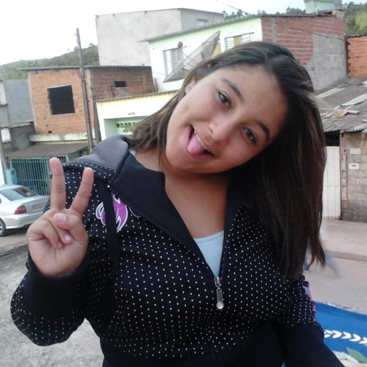 Me Pega Pra Você & Não Me Solta Mais, Porque Ninguém Me Faz Sentir Como Você Me Faz !*