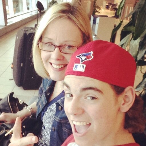 claudia_m37's profile picture. Wife, mom, Primary Care RRT