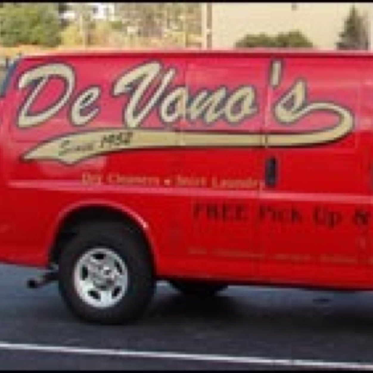 Established in 1947, DeVono's always takes pride in your appearance. DeVono's also offers free pick up and delivery service for your convenience.