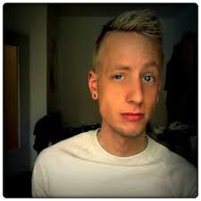 thechalina379's profile picture. Olvida tus problemas, hakuna matata!