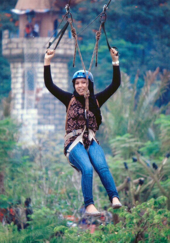 AstutiMunawaroh's profile picture. Asep