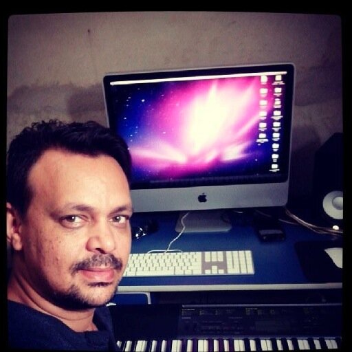 Thallys Rodrigues,Compositor, Cantor, Produtor musical  Inf. 62 82389918 / 85778309 / 93986141 http://t.co/sM3V3mN3bq