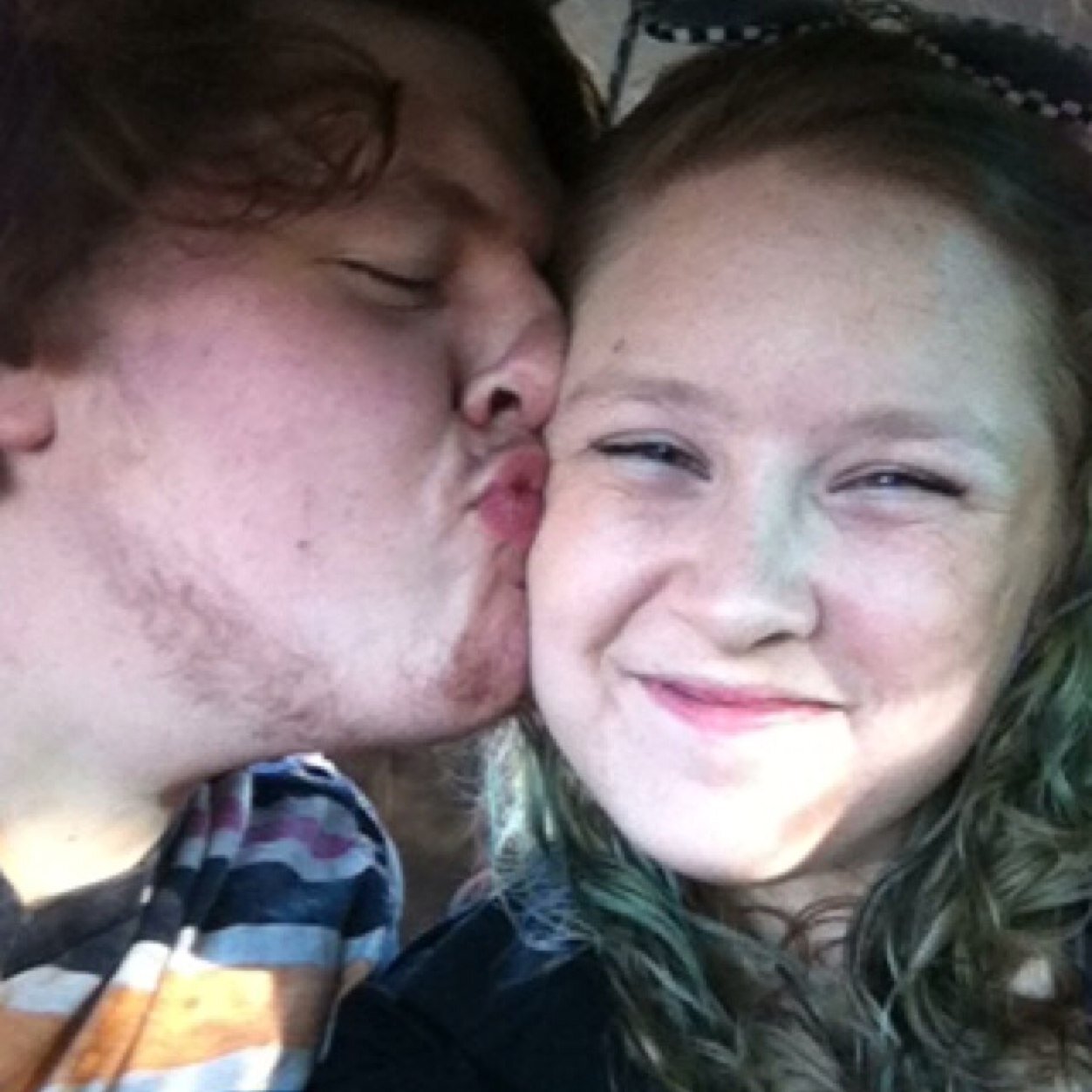 Itsbriiisucka's profile picture. Hockey is my obsession. ISLANDERS, baby!
 Music is my life.