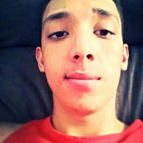 Eu, 19 anos... :D